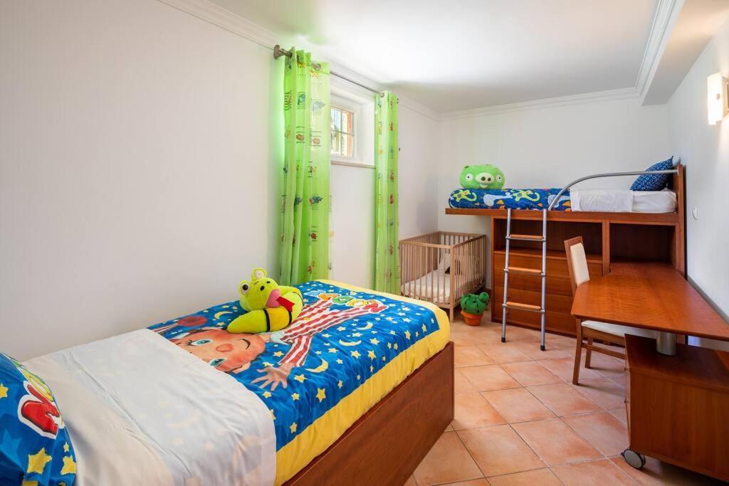 7+1 Bedroom Private Villa, Heated Pool, Games, Bbq Villa Albufeira