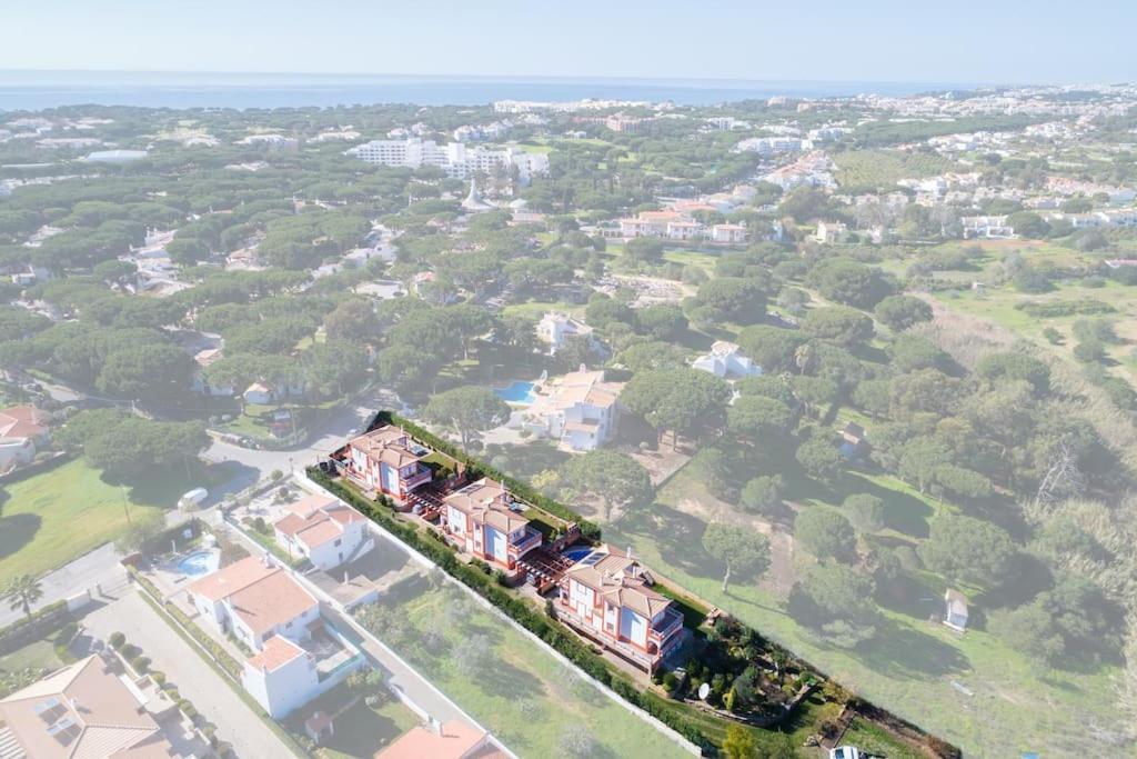 7+1 Bedroom Private Villa, Heated Pool, Games, Bbq Albufeira