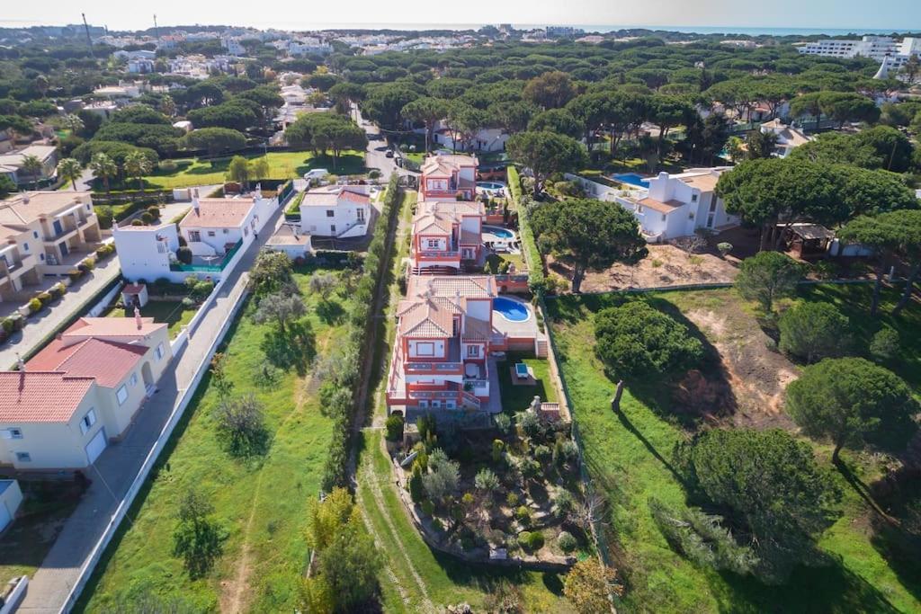 7+1 Bedroom Private Villa, Heated Pool, Games, Bbq Villa *